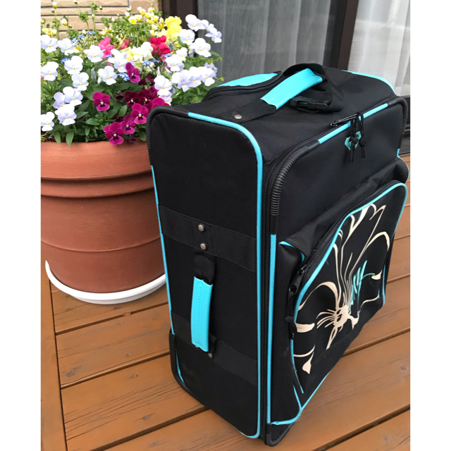 Roxy(ロキシー)のk.tonaya様専用　ROXYキャリーバック&ボストンバック レディースのバッグ(スーツケース/キャリーバッグ)の商品写真