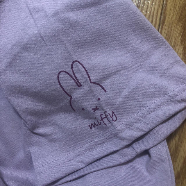 しまむら　ミッフィー　miffy 刺繍　Tシャツ　紫　LL レディースのトップス(Tシャツ(半袖/袖なし))の商品写真