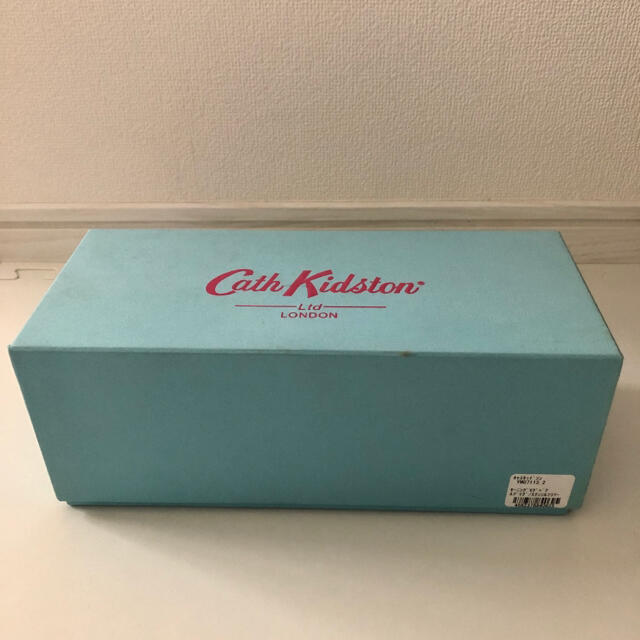 Cath Kidston(キャスキッドソン)の【CathKidston】新品◆モーニングマグペア スプリングステンシルフラワー インテリア/住まい/日用品のキッチン/食器(グラス/カップ)の商品写真