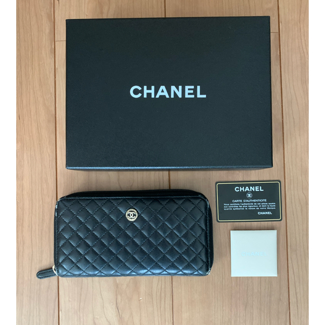 CHANEL(シャネル)のCHANEL 長財布 レディースのファッション小物(財布)の商品写真