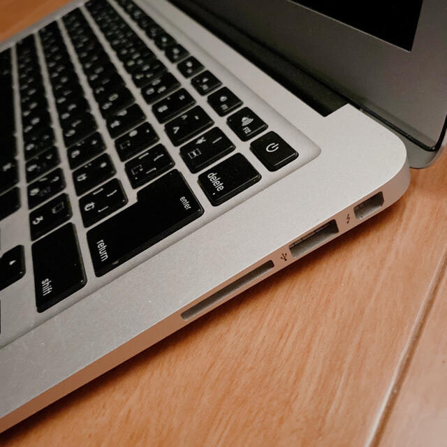 Mac (Apple)(マック)のMacBookAir 2013 13inch スマホ/家電/カメラのPC/タブレット(ノートPC)の商品写真
