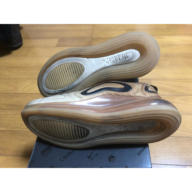 NIKE(ナイキ)のNIKE airmax720 メンズの靴/シューズ(スニーカー)の商品写真