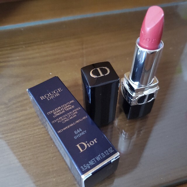 Dior(ディオール)のDior　口紅 コスメ/美容のベースメイク/化粧品(口紅)の商品写真