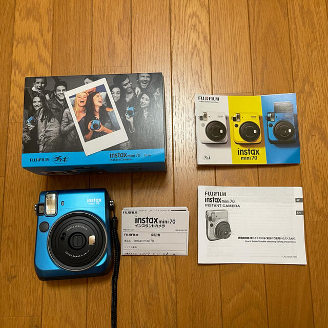 7150円 【翌日発送可能】 FUJIFILM インスタントカメラ チェキ instax mini70 ブルー INS MINI 70 BLUE