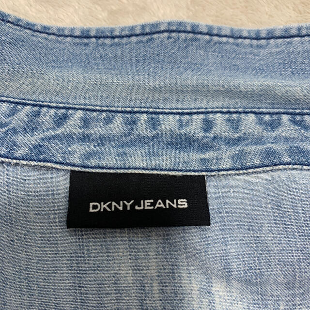 DKNY(ダナキャランニューヨーク)の☆DKNY JEANS☆ デニムシャツ レディースのトップス(シャツ/ブラウス(長袖/七分))の商品写真