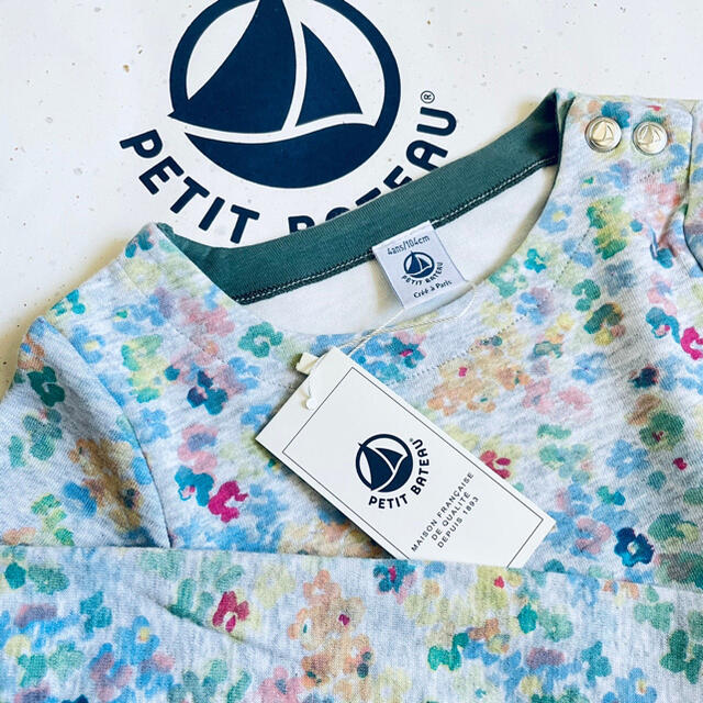 PETIT BATEAU(プチバトー)のar09様専用 キッズ/ベビー/マタニティのキッズ服女の子用(90cm~)(ワンピース)の商品写真