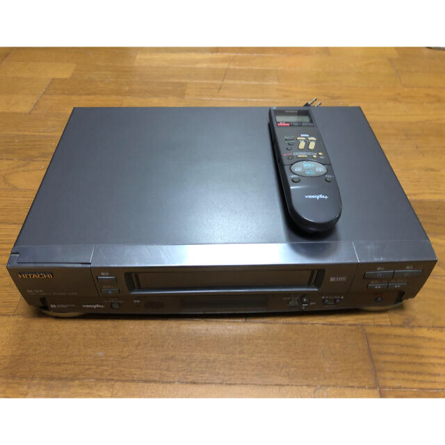 日立(ヒタチ)のHITACHI SVHSビデオデッキ スマホ/家電/カメラのテレビ/映像機器(その他)の商品写真