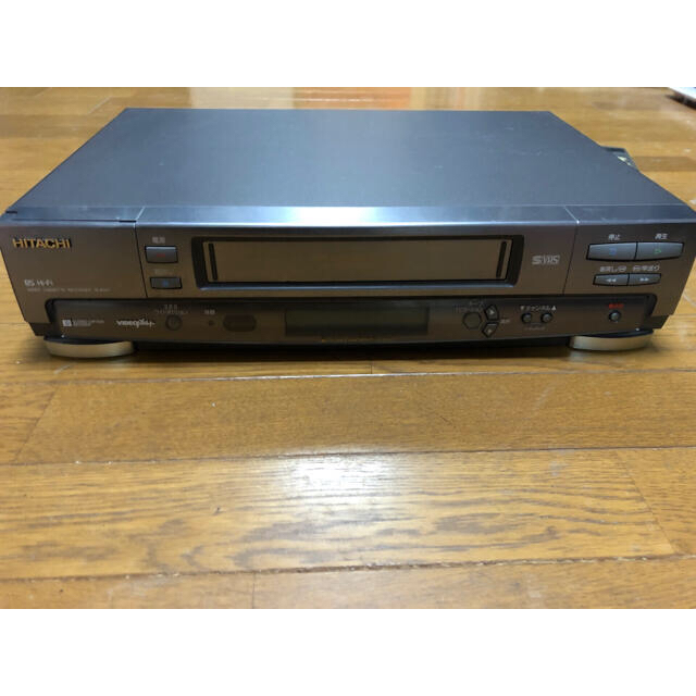 日立(ヒタチ)のHITACHI SVHSビデオデッキ スマホ/家電/カメラのテレビ/映像機器(その他)の商品写真