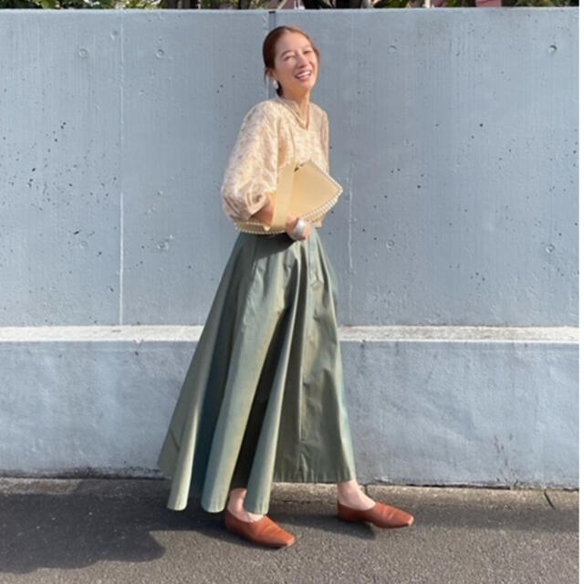 STUDIOUS(ステュディオス)のCLANE  CHAMBRAY CIRCULAR SKIRT レディースのスカート(ロングスカート)の商品写真