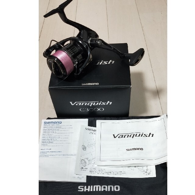 SHIMANO(シマノ)のヴァンキッシュC3000 美品  スポーツ/アウトドアのフィッシング(リール)の商品写真