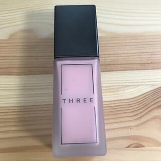 スリー(THREE)のthree アドバンスドエシリアルスムースオペレータープライマー (コントロールカラー)