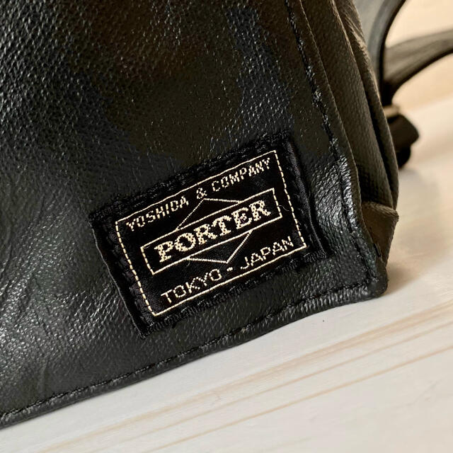 PORTER(ポーター)の正規品 PORTER ポーター レザーショルダーバッグ メンズのバッグ(ショルダーバッグ)の商品写真