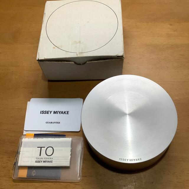 セイコー ISSEY MIYAKE YOSHIOKA TOKUJIN 堅実な究極の