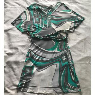 エミリオプッチ(EMILIO PUCCI)のEMILIO PUCCI ワンピース Mサイズ (ひざ丈ワンピース)