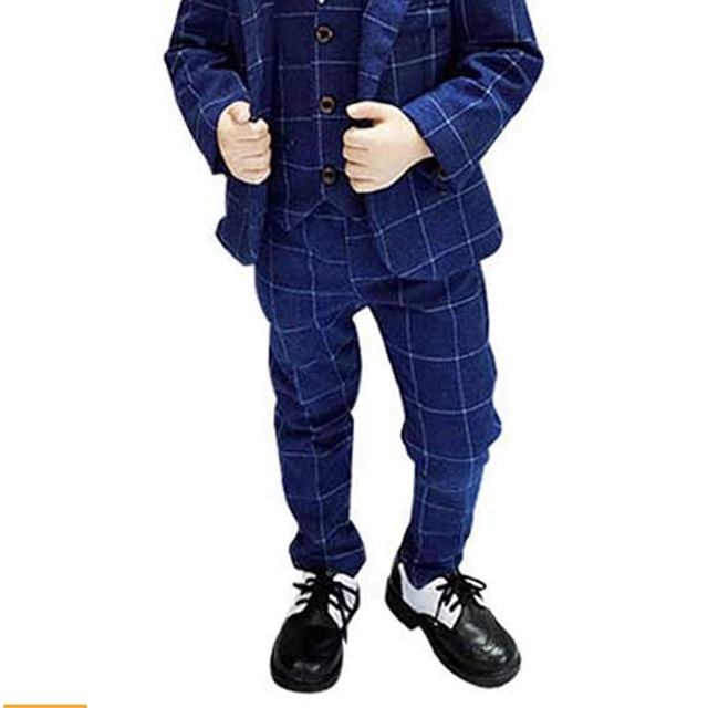 男の子 スーツ  キッズ/ベビー/マタニティのキッズ服男の子用(90cm~)(ドレス/フォーマル)の商品写真