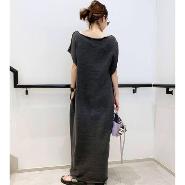 L'Appartement DEUXIEME CLASSE(アパルトモンドゥーズィエムクラス)の【本日限定金額❗️】★アパルトモン アール ジュビリー Long Dress レディースのワンピース(ロングワンピース/マキシワンピース)の商品写真