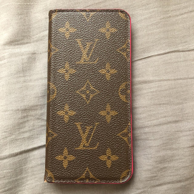 LOUIS VUITTON(ルイヴィトン)のルイヴィトン　LOUIS VUITTON iPhoneケース スマホ/家電/カメラのスマホアクセサリー(iPhoneケース)の商品写真