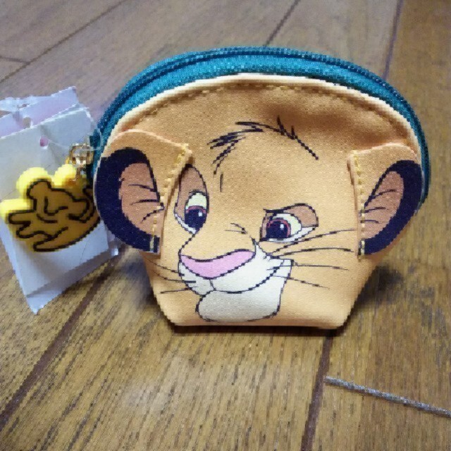 Disney(ディズニー)のライオンキング  ポーチ エンタメ/ホビーのおもちゃ/ぬいぐるみ(キャラクターグッズ)の商品写真