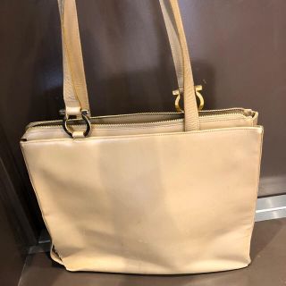 サルヴァトーレフェラガモ(Salvatore Ferragamo)のSalvatore Ferragamo トートバッグ ショルダーバッグ ブランド(トートバッグ)