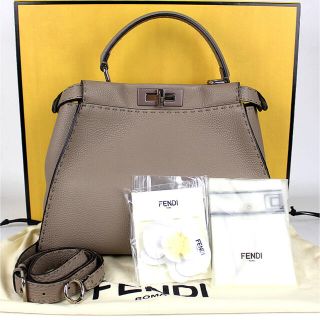 フェンディ(FENDI)のFENDI フェンディ ミディアムピーカブー セレリア グレー ベージュ バッグ(ハンドバッグ)