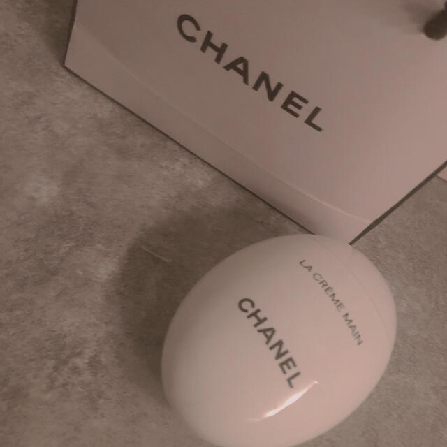 CHANEL(シャネル)のCHANEL ハンドクリーム　ラ クレーム マン コスメ/美容のボディケア(ハンドクリーム)の商品写真