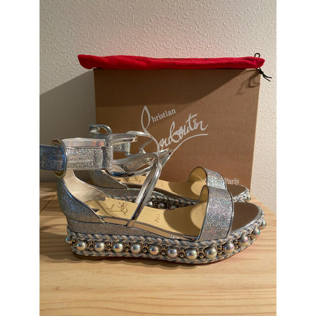 Christian Louboutin(クリスチャンルブタン)の正規品❣️クリスチャンルブタン　新品　サンダル❣️ レディースの靴/シューズ(サンダル)の商品写真