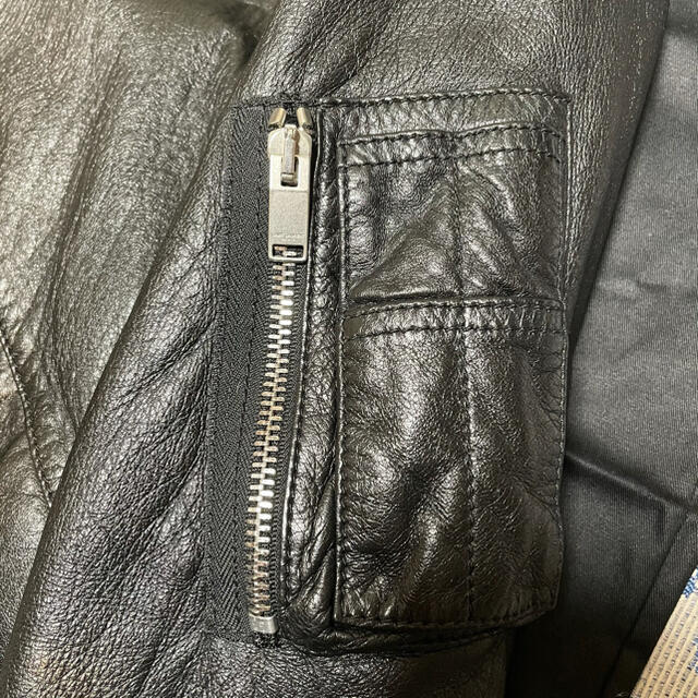 Saint Laurent(サンローラン)の■使用数回美品■16aw■サンローラン■ma-1■46■エディ期■定価50万 メンズのジャケット/アウター(レザージャケット)の商品写真