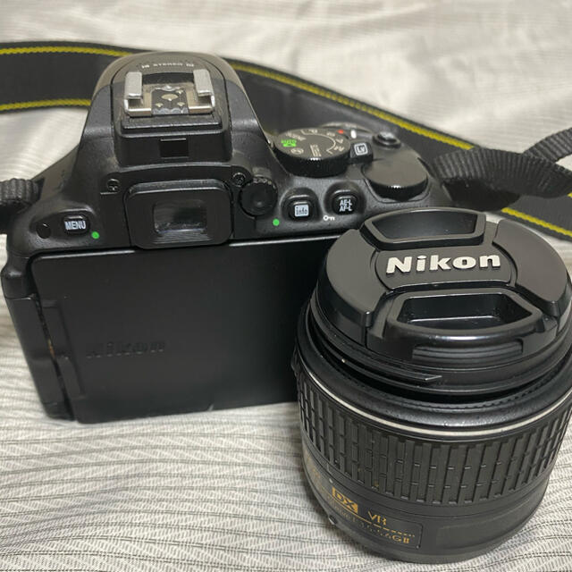 Nikon(ニコン)のNikon D5500 18-55mm GII VR スマホ/家電/カメラのカメラ(デジタル一眼)の商品写真