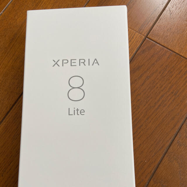 新品未使用品　Xperia 8 Lite ブラック 64GB SIMフリー