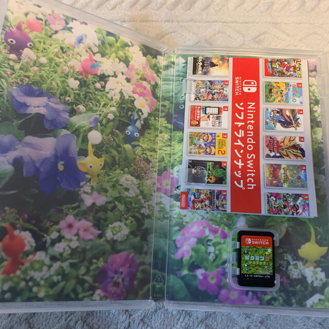 Nintendo Switch(ニンテンドースイッチ)の【こんみ様専用】ピクミン3 デラックス Switch エンタメ/ホビーのゲームソフト/ゲーム機本体(家庭用ゲームソフト)の商品写真