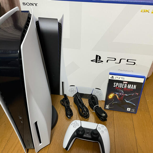 PS5 ディスクドライブ搭載型　　　　　　　スパイダーマン付属　美品