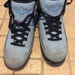 【訳あり】Nike Air Jordan 2 Retro QF Univ.(スニーカー)