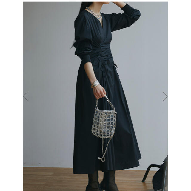 Ameri VINTAGE(アメリヴィンテージ)の新品タグ付きAmeri アメリLADY FISHBONE DRESSワンピース レディースのワンピース(ロングワンピース/マキシワンピース)の商品写真