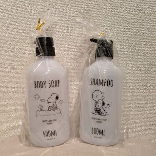 スヌーピー(SNOOPY)の〈mk.m様専用〉SNOOPY ディスペンサーボトル(タオル/バス用品)