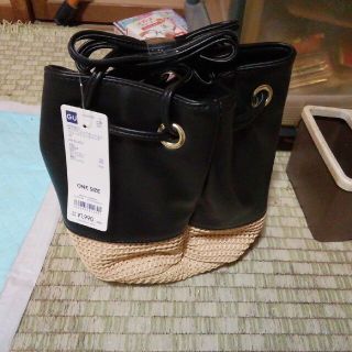 ジーユー(GU)の新品、GU、カゴ、巾着2wayシヨルダ─バッグ(ショルダーバッグ)