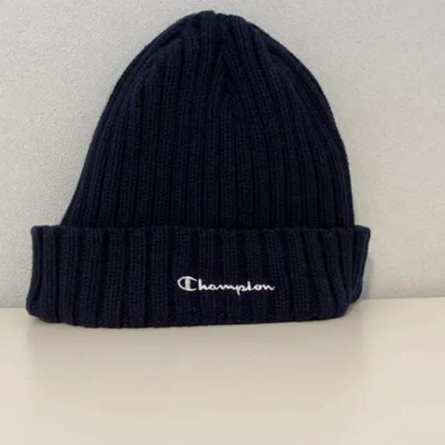 Champion(チャンピオン)のチャンピオン　ニット帽 レディースの帽子(ニット帽/ビーニー)の商品写真