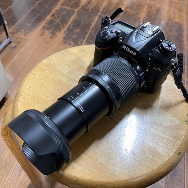 Nikon(ニコン)のNikon D7200 ＋レンズ SIGMA 18-300mm f3.5-6.3 スマホ/家電/カメラのカメラ(デジタル一眼)の商品写真