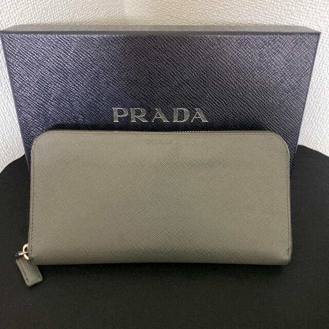 PRADA プラダ 長財布