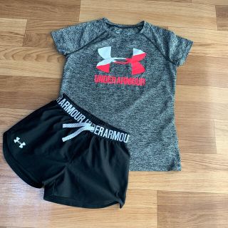 アンダーアーマー(UNDER ARMOUR)のアンダーアーマー　女の子　上下　120〜130(その他)