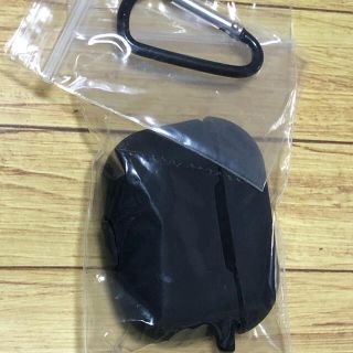 airpods PRO シリコンケース　新品(ヘッドフォン/イヤフォン)