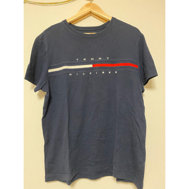 TOMMY HILFIGER(トミーヒルフィガー)のトミーフィルフィガー　tシャツ メンズのトップス(Tシャツ/カットソー(半袖/袖なし))の商品写真