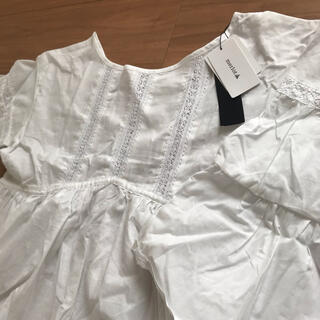 メルロー(merlot)のmerlot 白レースシャツ(シャツ/ブラウス(長袖/七分))