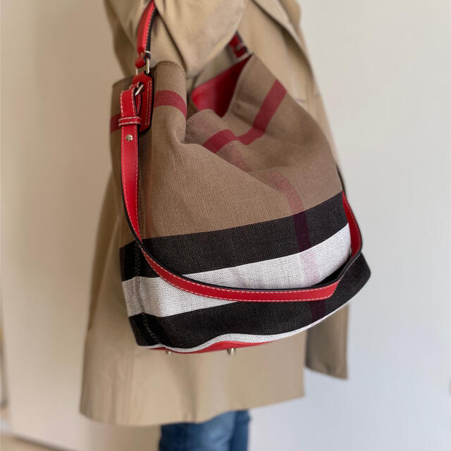 BURBERRY(バーバリー)の★Remi様専用☆【美品】Burberry トートバッグ ショルダーバッグ レディースのバッグ(トートバッグ)の商品写真