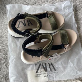 ザラ(ZARA)のZARA   厚底サンダル(サンダル)