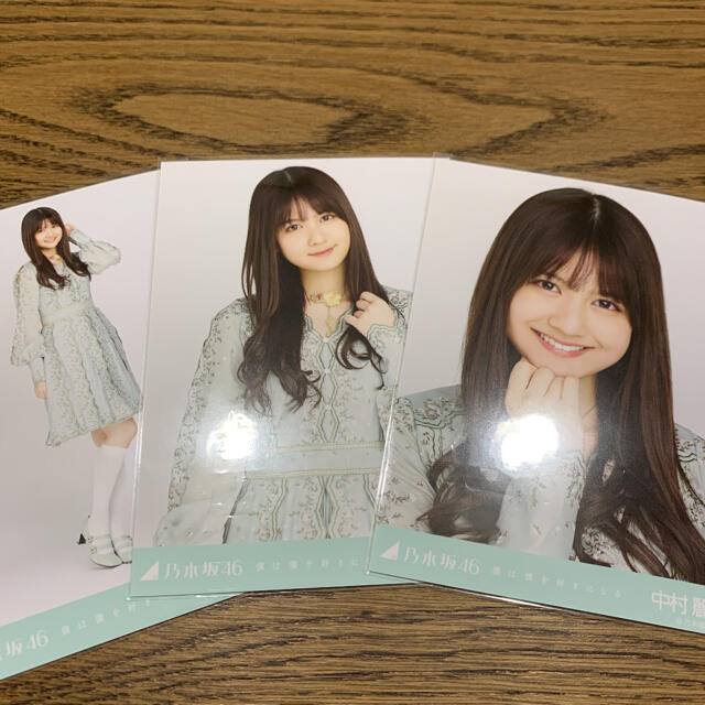 阪口珠美 直筆サイン入り生写真 チュウ ステッチデザイン 乃木坂