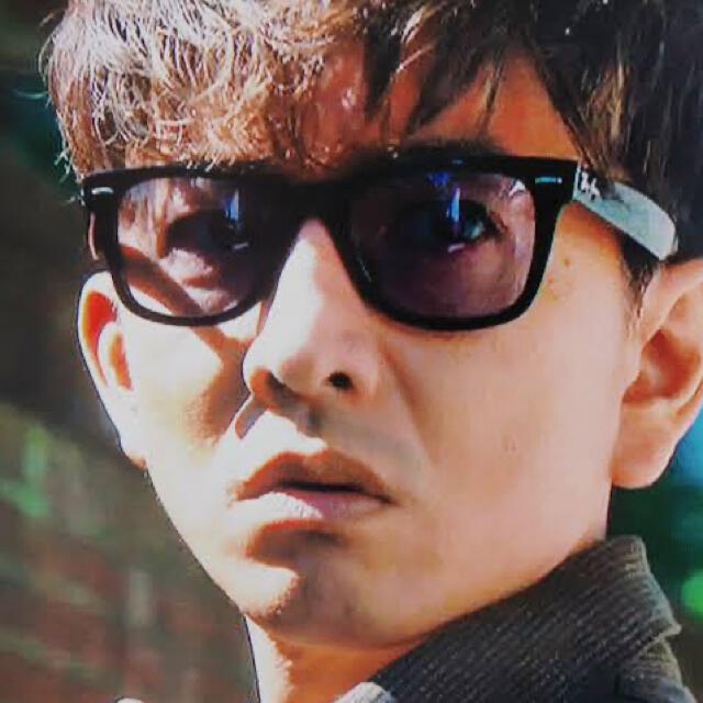 本物 木村拓哉さんモデルレイバン サングラスRB2140F-901/64 52