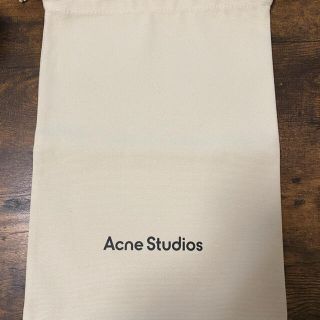 アクネ(ACNE)のアクネストゥディオズ 巾着袋(ショップ袋)