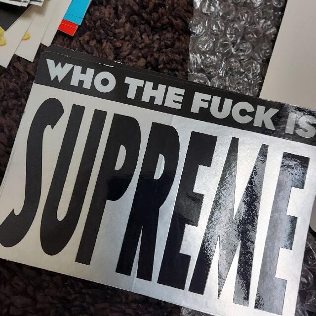 Supreme(シュプリーム)のSupreme who the fuck is メンズのファッション小物(その他)の商品写真