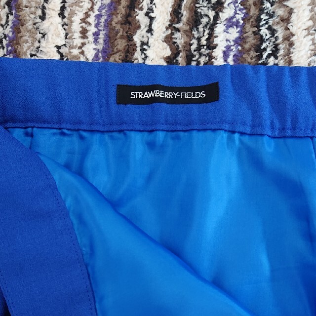 STRAWBERRY-FIELDS(ストロベリーフィールズ)の【STRAWBERRY FIELDS】リボンラッフルフリルスカート 青 レディースのスカート(ひざ丈スカート)の商品写真