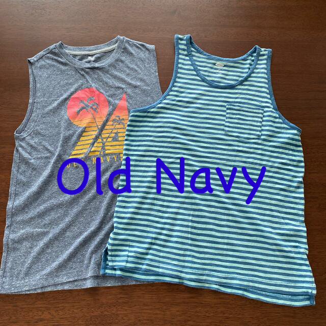 Old Navy(オールドネイビー)のオールドネイビーキッズタンクトップ2枚 キッズ/ベビー/マタニティのキッズ服男の子用(90cm~)(Tシャツ/カットソー)の商品写真